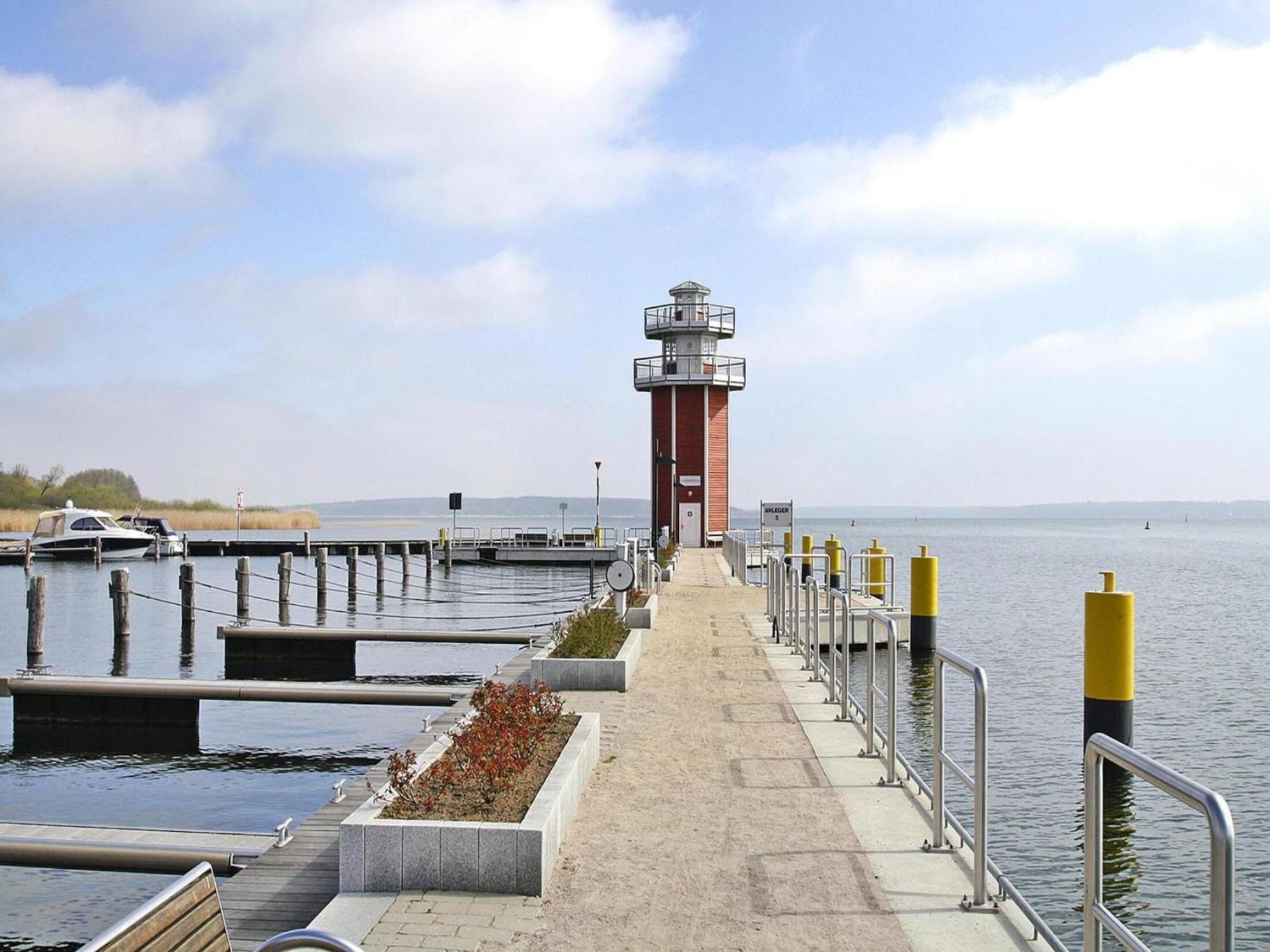 Ferienwohnung Im Appartementhaus Am Leuchtturm, Plau Am See Exterior photo